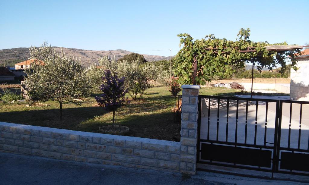 Vinka Apartments Seget Vranjica Dış mekan fotoğraf